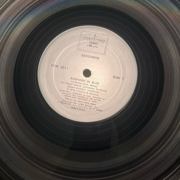 Gershwin’s Rhapsody in blue and American in Paris vintage vinyl recordfrom 1978 - Picture 7 of 9